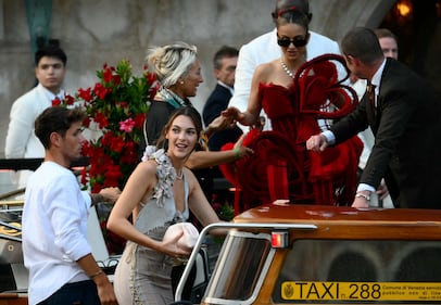 Parata di stelle per il primo party del matrimonio Bezos - Sanchez 1
