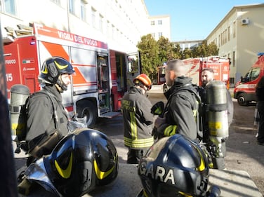 Incendio doloso in una scuola milanese 2