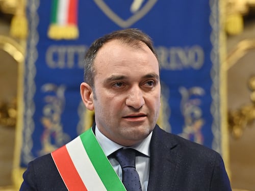 Lo Russo dà buca alla Torino anti-Aska