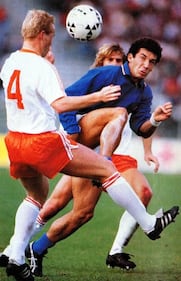 Dalla Cremonese alla gloria: la storia di Vialli 10