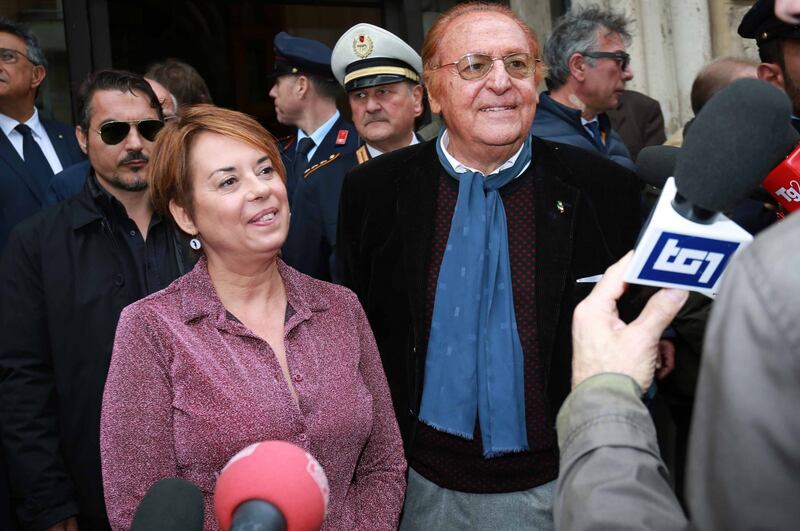 L'ultimo saluto a Gianni Boncompagni: la camera ardente è aperta al pubblico 14