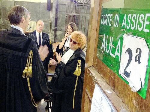 Dai giudici doppio assalto al Cav