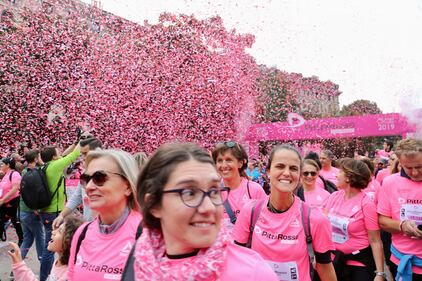 Da Piazza Castella la nuova edizione della Pittarosso Pink Parade 1