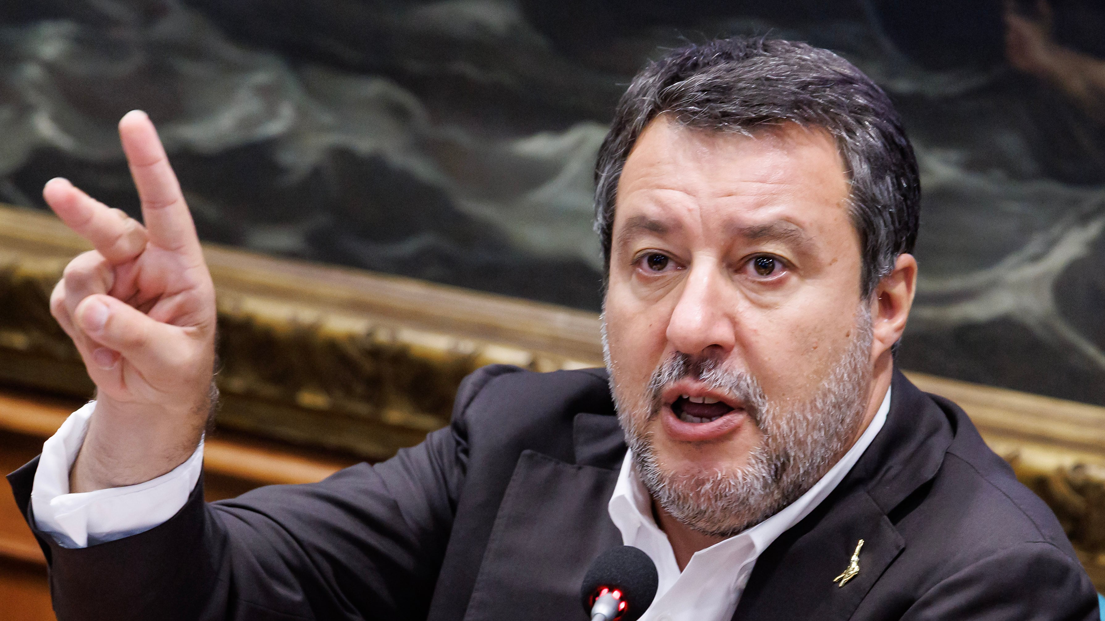 "I veri criminali sono gli scafisti. E non certo Mario Roggero"