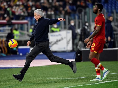 L'ennesima lamentela di Mourinho: "Mi vergogno per gli arbitri"