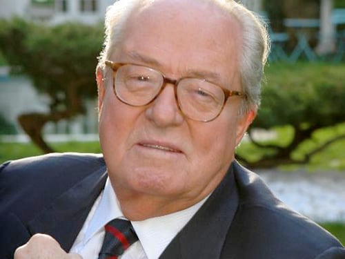 Jean Marie Le Pen "si tura il naso" e voterà Marine