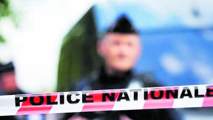 Jihad su TikTok e Telegram, sventato in extremis un attentato a Parigi: "Omaggio a Bin Laden"