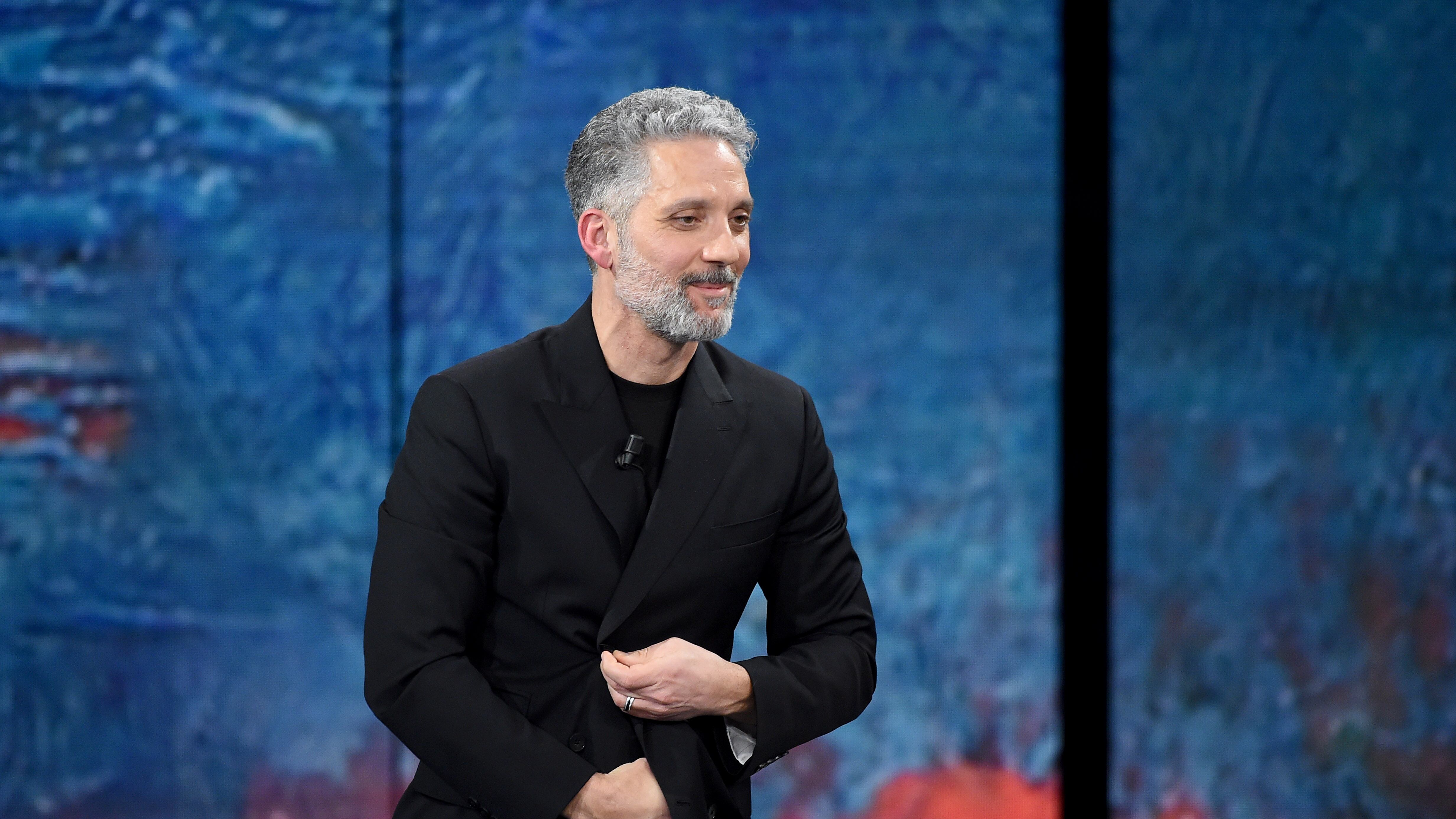 Beppe Fiorello racconta la sua famiglia. Con la "colonna" sonora di Modugno