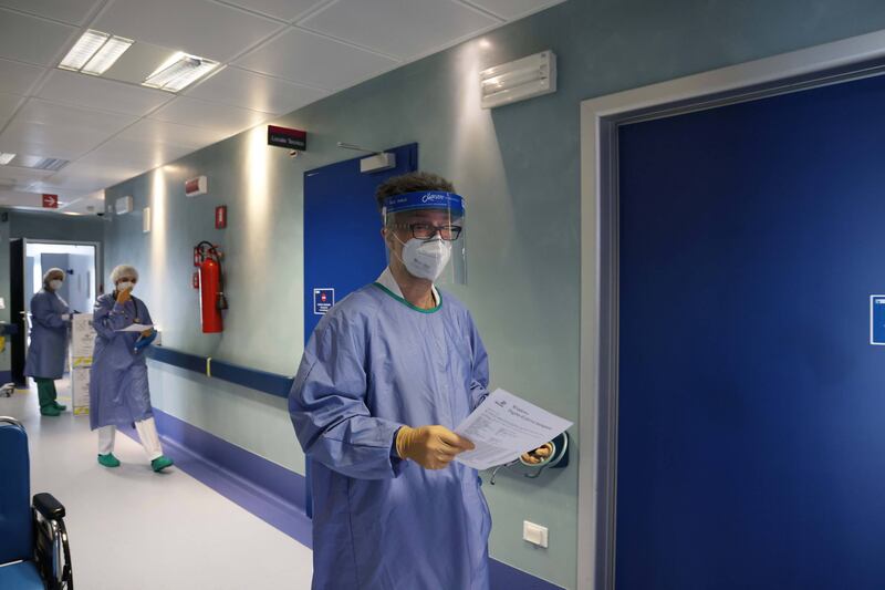 Brescia, il reparto Covid pieno 8