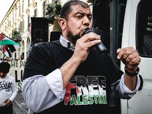 Imam di Torino, il Viminale tira dritto: "Ricorso contro la liberazione"