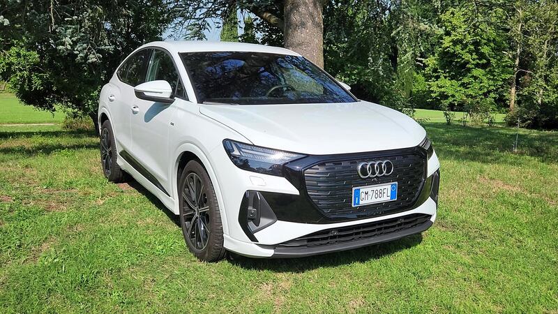 Audi Q4 Sportback 50 e-tron quattro: guarda tutte le foto 2