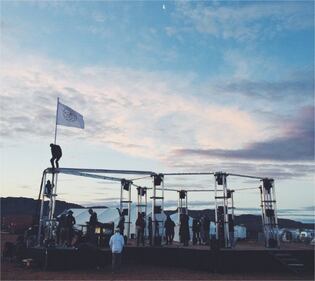 Lusso e divertimento al "Futher Future" 3