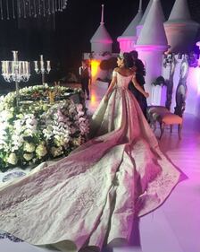 Matrimonio da sogno per Miss Arsenal 10