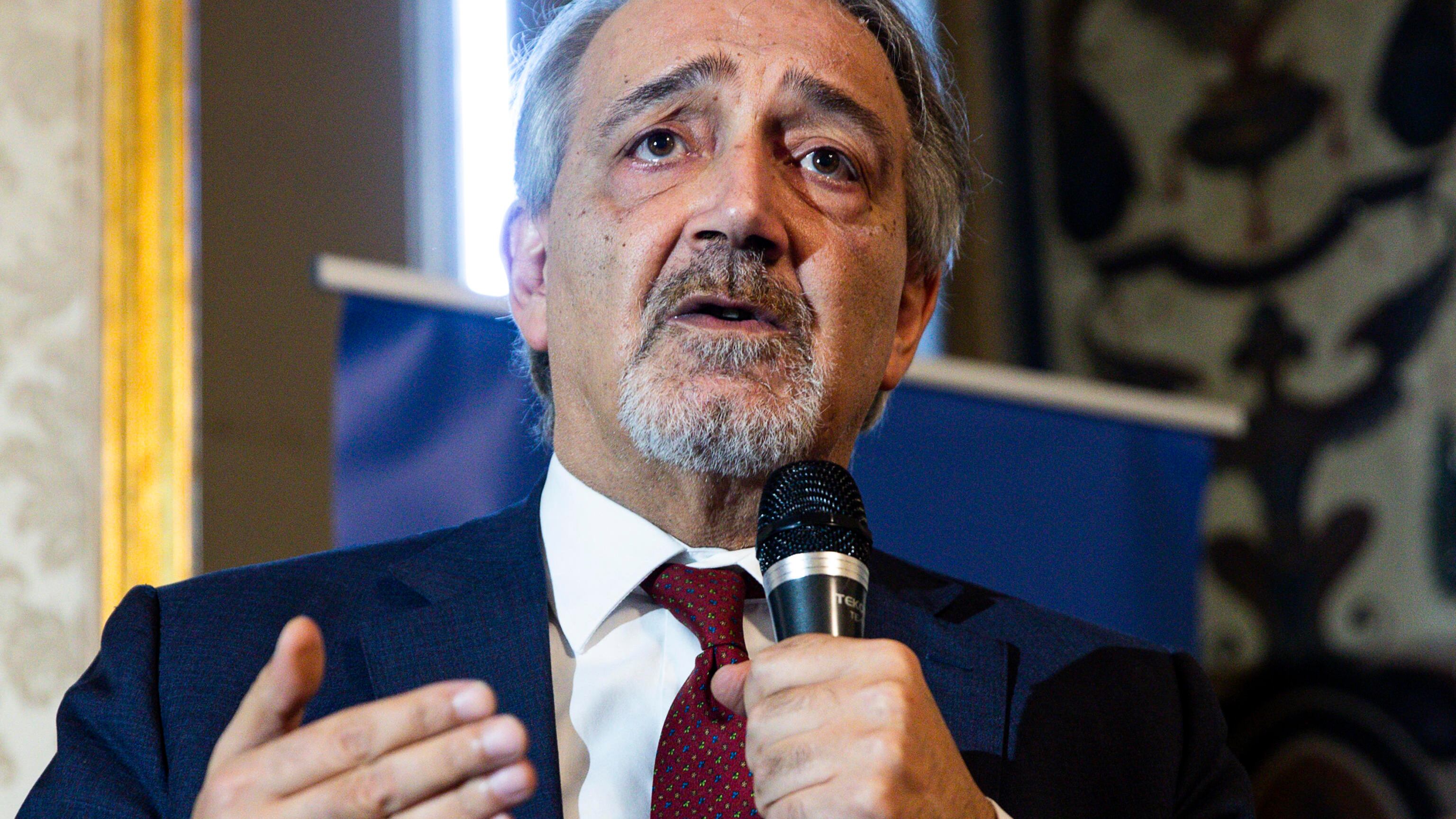 Rocca in volata: sette punti su D'Amato e ora la sinistra piange