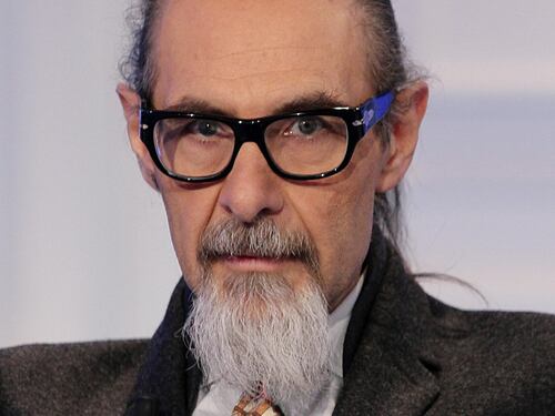 "Anche la politica si fa e si disfa a colpi di gossip"