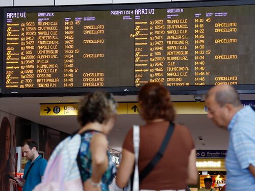 Scioperi trasporti: a settembre stop a treni, aerei, bus, metro e tram