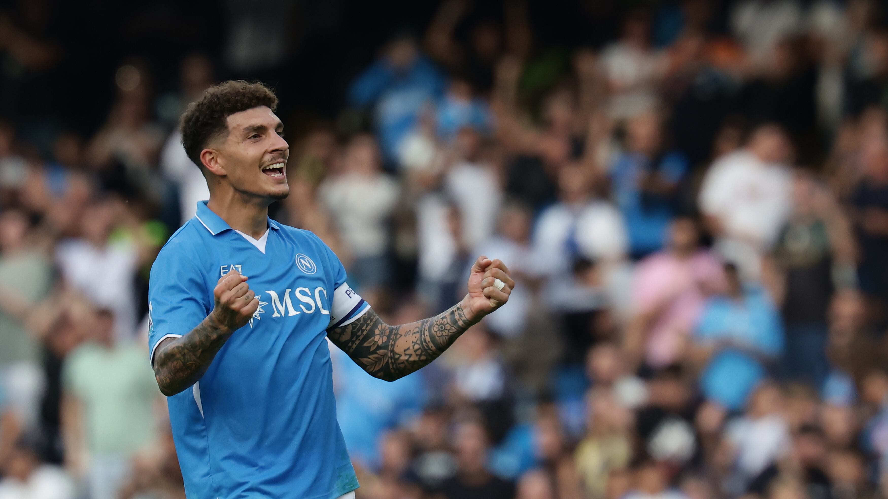 Di Lorenzo fa sognare il Napoli: Lecce battuto e mini-fuga in attesa di Inter-Juve