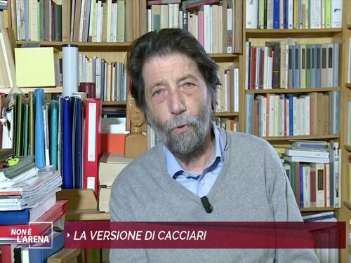 "Putin come Hitler?". E Cacciari sbotta in tv