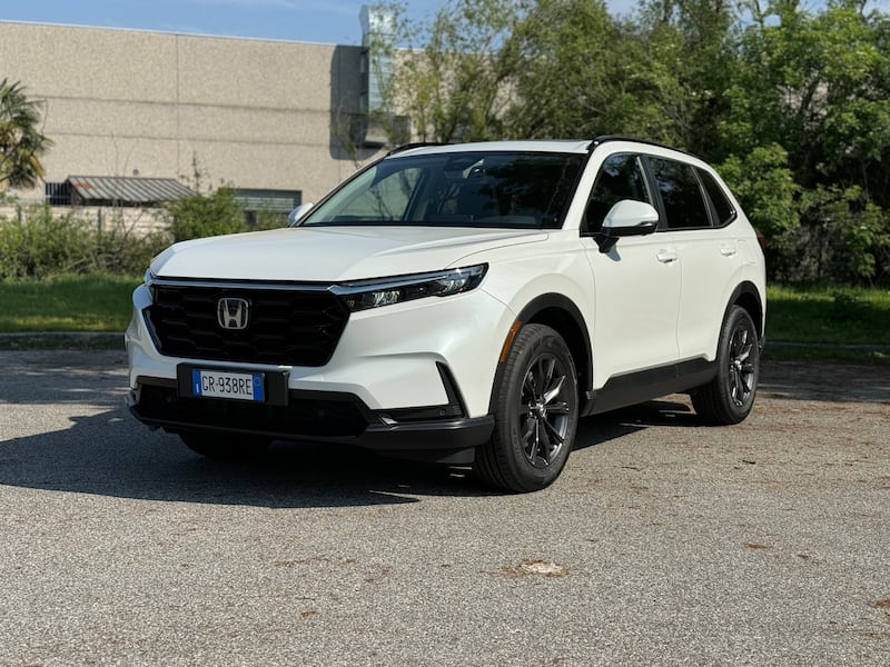Honda CR-V: guarda la gallery del nuovo SUV ibrido 4x4 dagli ottimi consumi 3