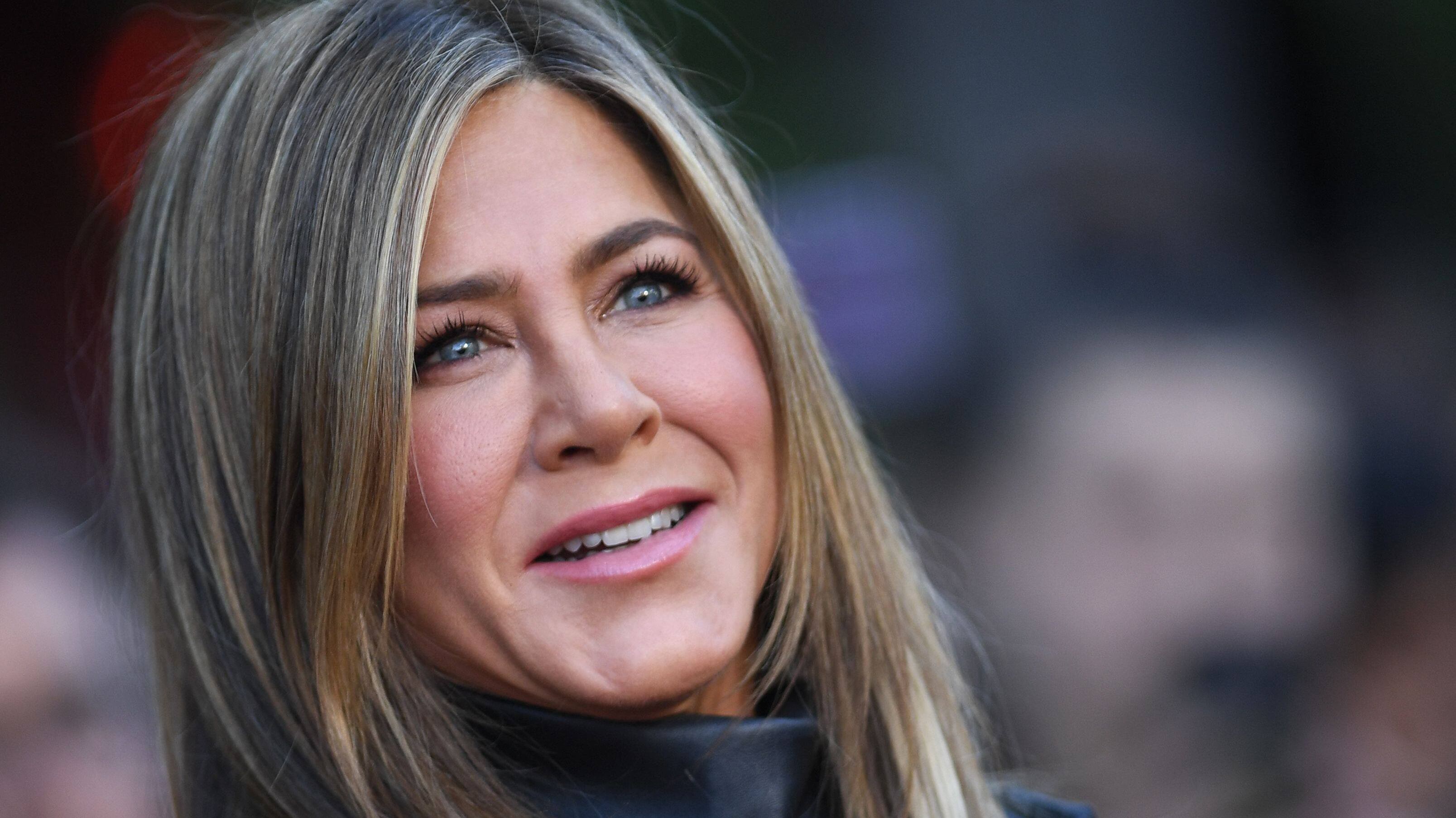 Instagram: Jennifer Aniston batte il record di Meghan e Harry