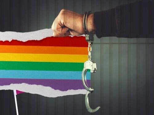 Il calciatore nero anti-gay, il rublo ai massimi e Musk: quindi, oggi...