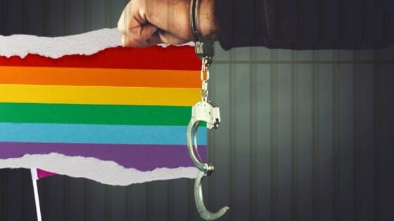 Il calciatore nero anti-gay, il rublo ai massimi e Musk: quindi, oggi...
