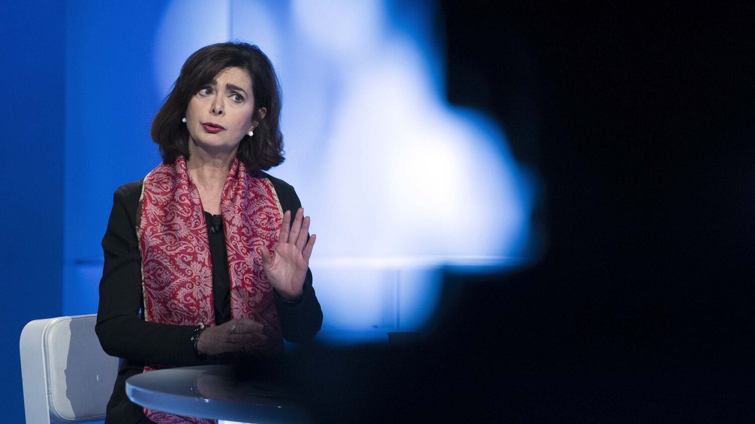 Facebook aiuta-Boldrini: una corsia preferenziale per stanare chi la insulta