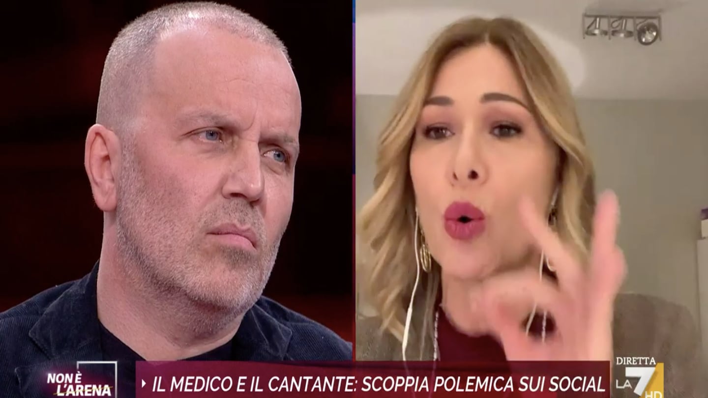 "Muoiono bambini", "Fesserie". Scontro in diretta a Non è l'arena
