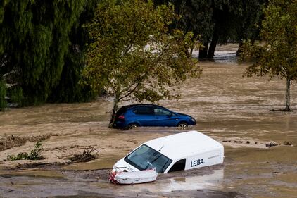 Spagna, Valencia colpita dalle alluvioni: morte e distruzione 6