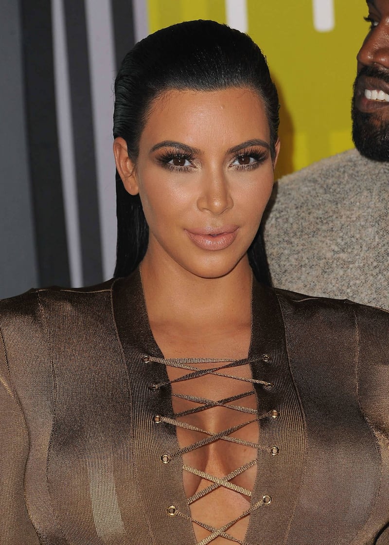 Kim Kardashian: pancione sul tappeto rosso per gli MTV VMA 2015 1