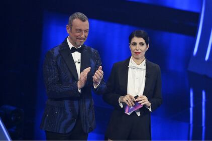 Sanremo 2024: ecco il look della seconda serata del Festival del conduttore e co-conduttrice 5