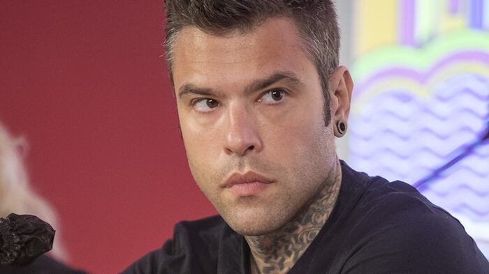 Un nuovo amore per Fedez? Quegli indizi sul flirt con Tini Stoessel