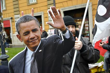 Roma, i Cobas manifestano contro Obama 3