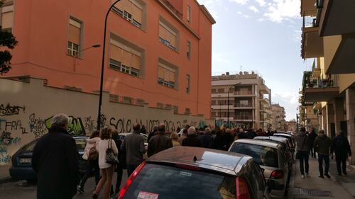 Napoli, a Bagnoli la protesta contro lo sversamento illecito di rifiuti 5