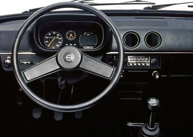 Opel Kadett C,  guarda tutte le foto 8
