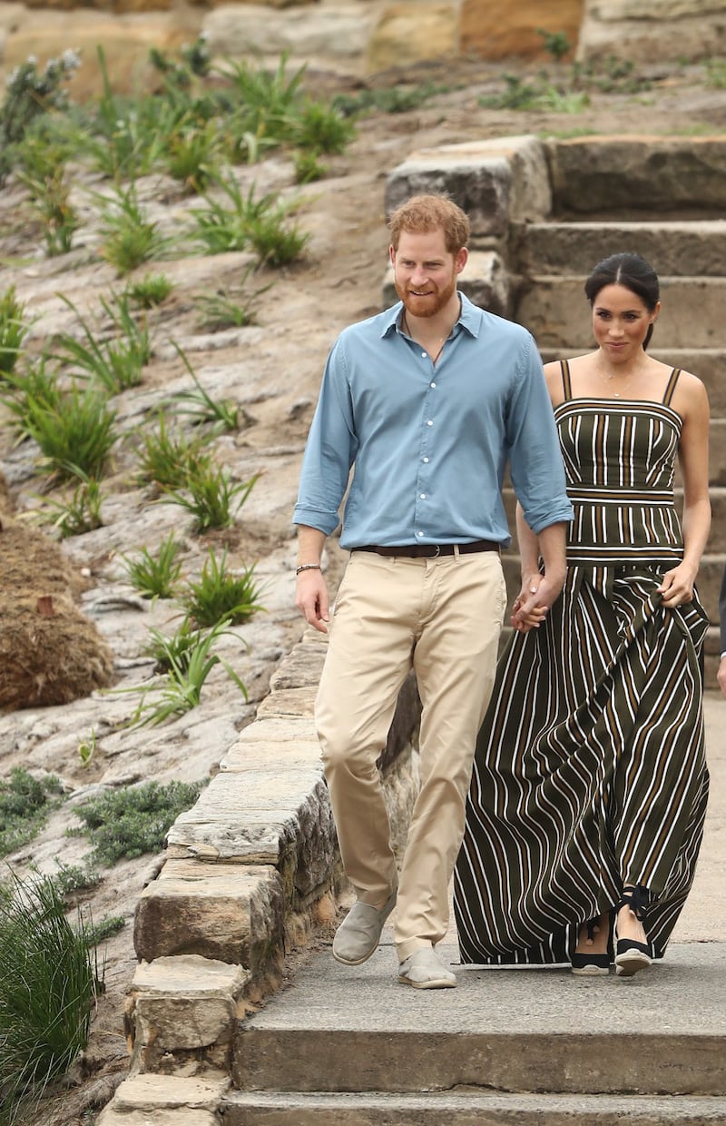 Il Principe Harry e Meghan Markle a una festa in spiaggia 1