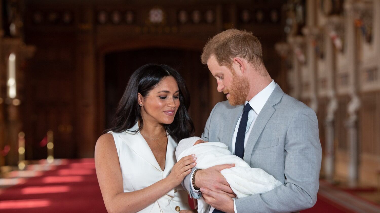 Il royal baby nasce in mezzo alle polemiche