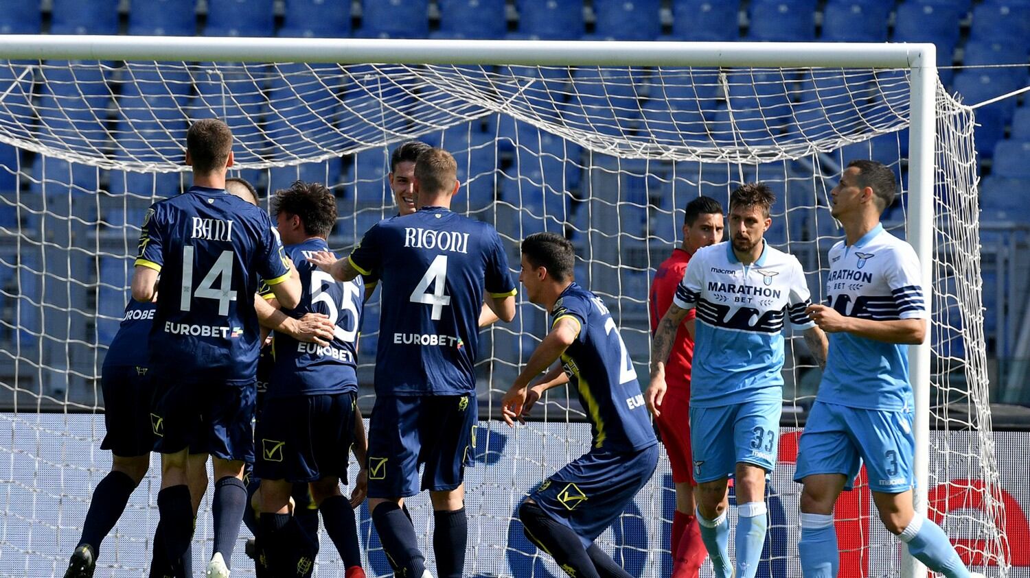 Serie A, Lazio tonfo Champions. Ok Torino, Spal e Cagliari