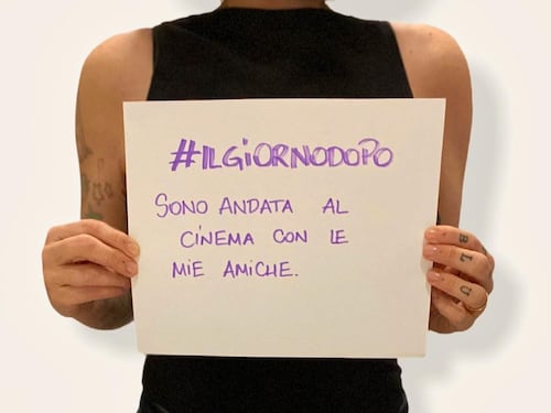 Grillo colpevolizza la vittima. Ma ci vuole tempo per denunciare