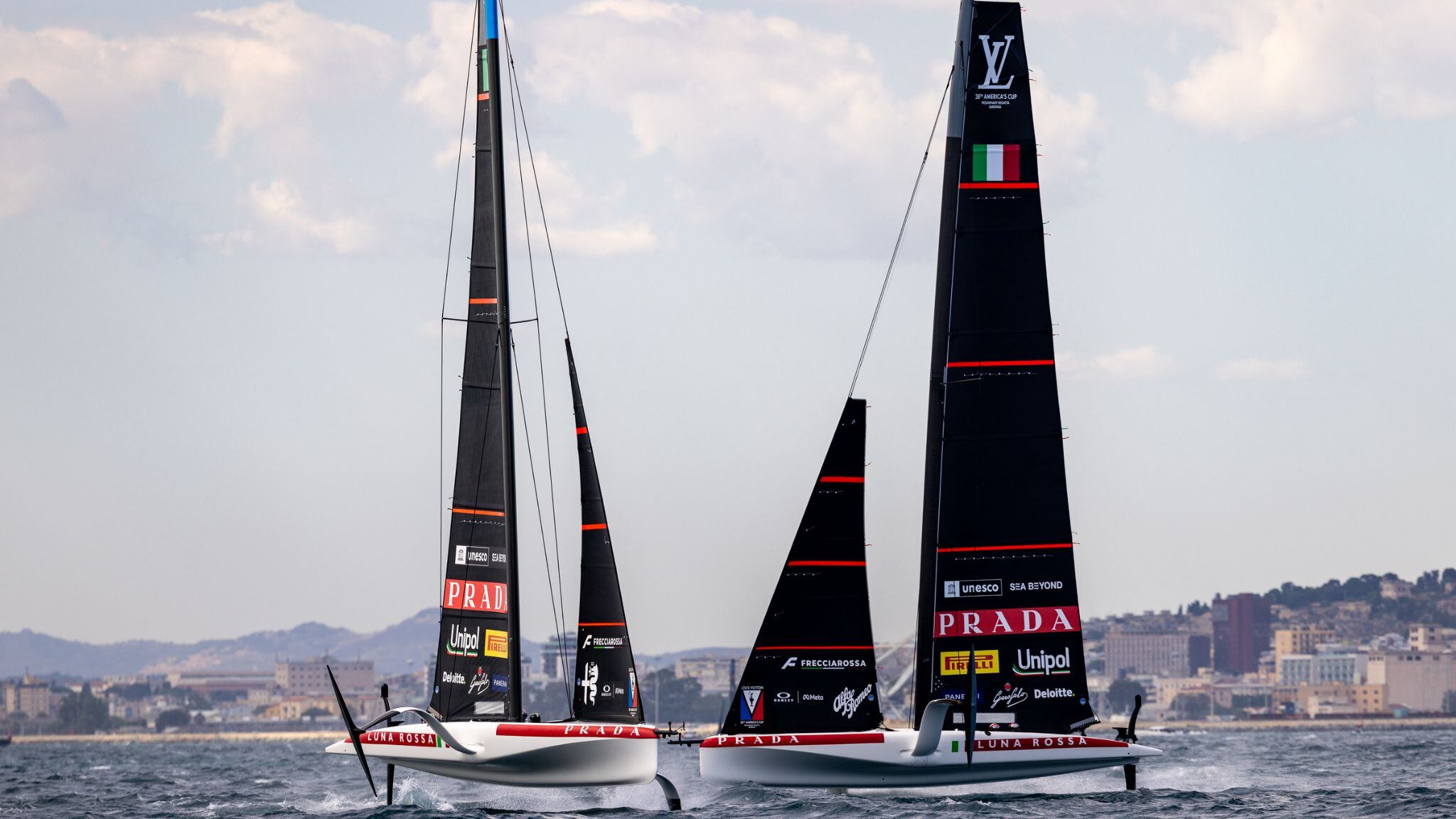 America’s Cup, Luna Rossa supera New Zealand e trionfa nelle regate preliminari a Cagliari