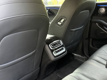 Omoda 9: guarda la gallery del nuovo maxi SUV ibrido cinese 10