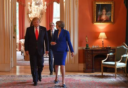 Il Presidente Trump incontra la Premier May  1