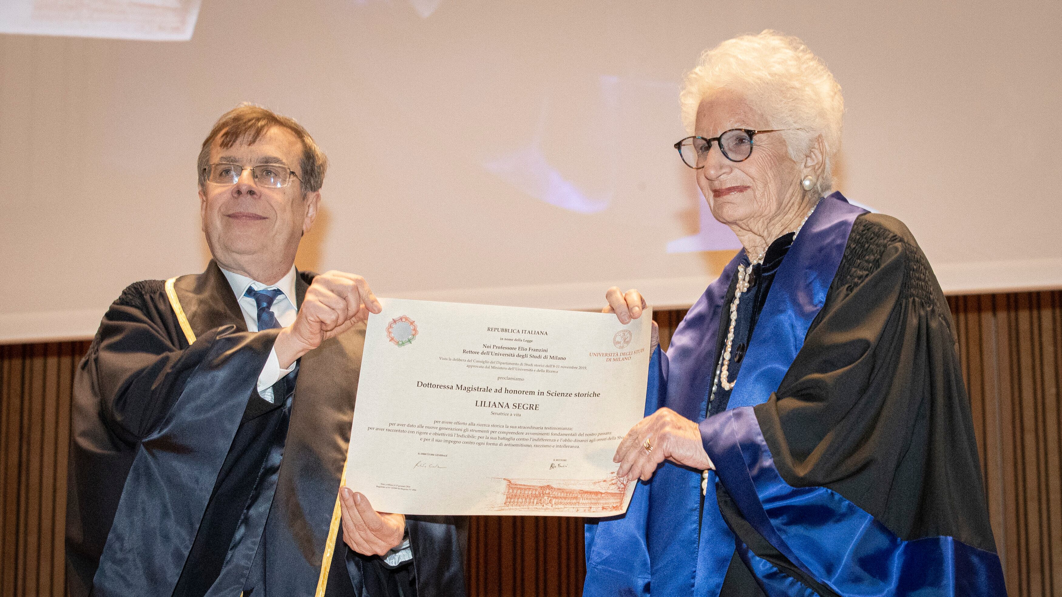 Laurea honoris causa a Liliana Segre: "Io nonna disperata, l'odio mi fa soffrire"