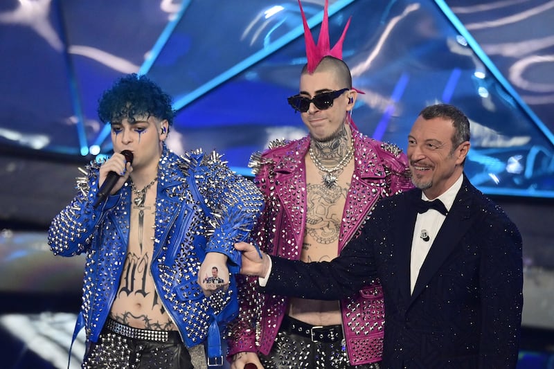 Sanremo 2024: ecco il look della finalissima del Festival dei La Sad 7
