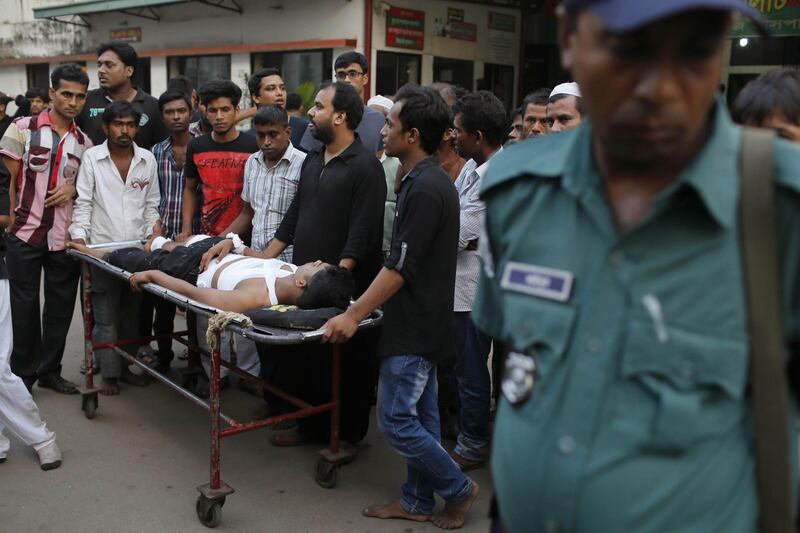 Un attentato funesta l'Ashura in Bangladesh 4