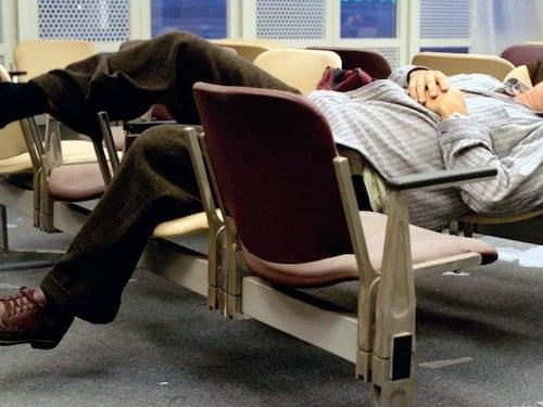 "Morto in aeroporto". La tragica fine del clochard di "The Terminal"