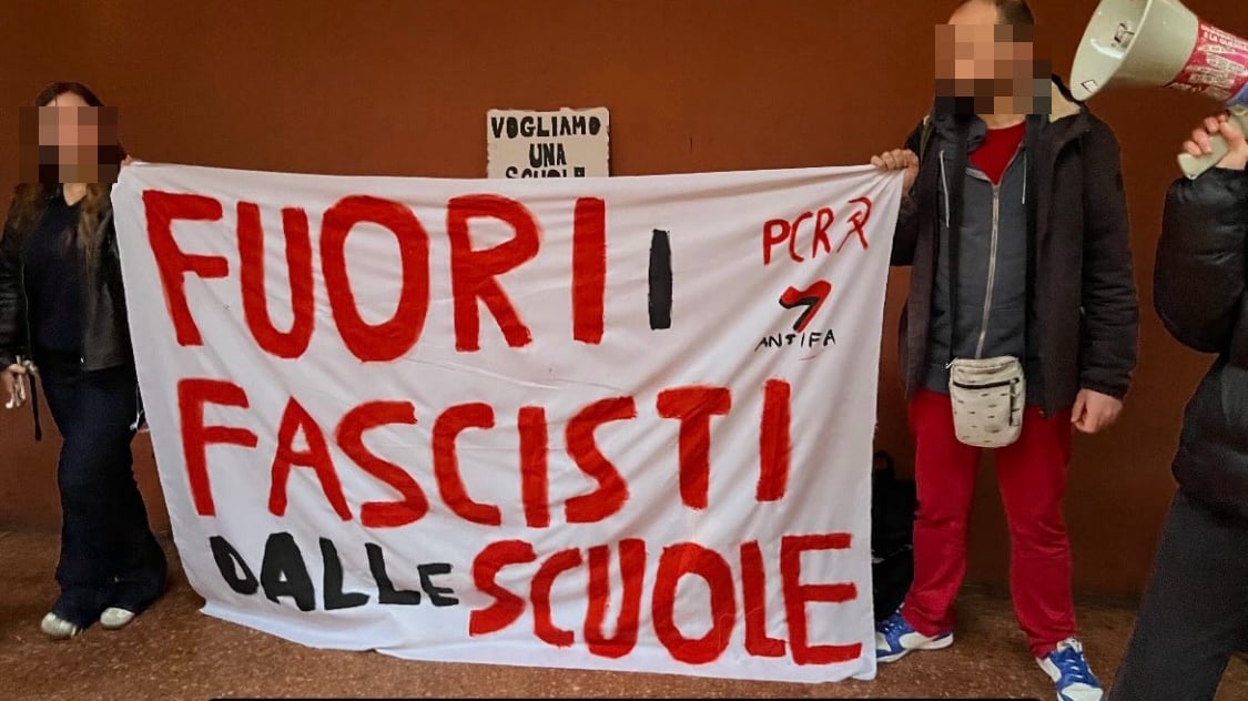 Il Partito Comunista Rivoluzionario fa lezione a scuola: l’incontro nel liceo di Bologna