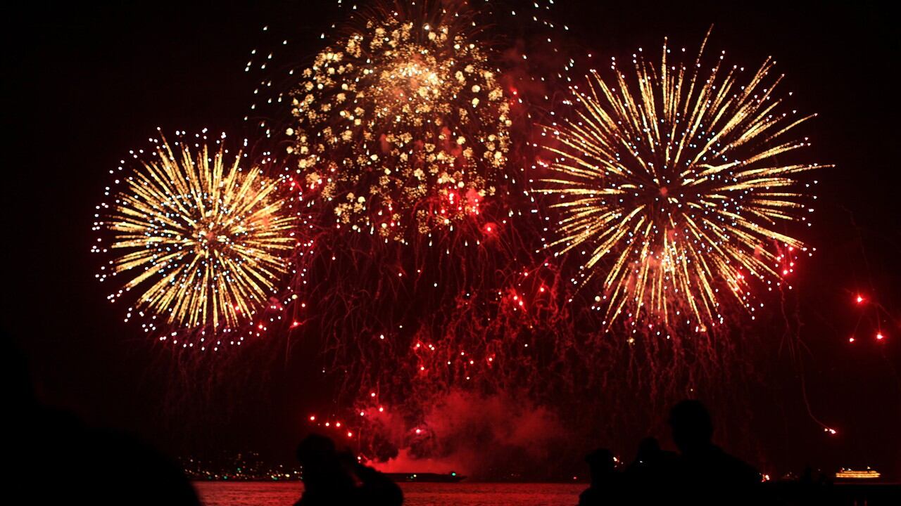 La soluzione contro lo smog in Cina? Vietare i fuochi d'artificio per il Capodanno