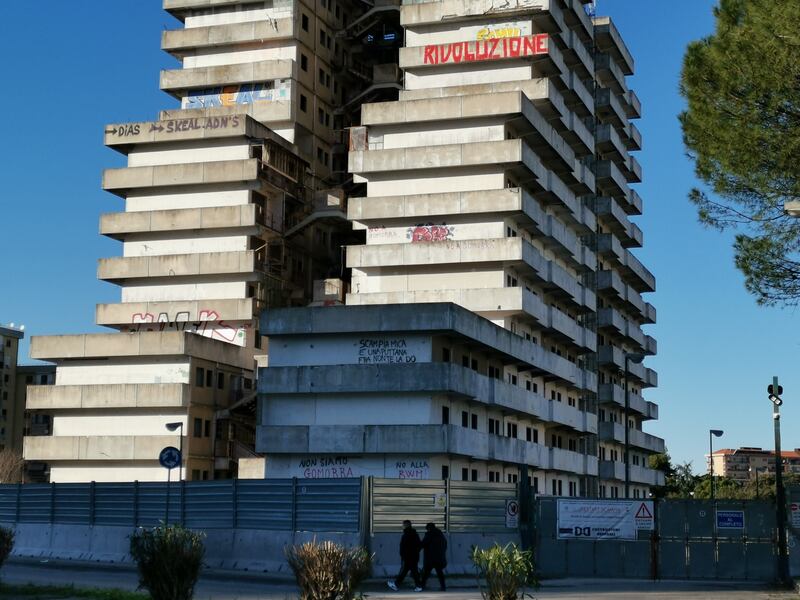 Le immagini delle vele di Scampia 8