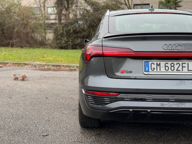 Audi Q8 Sportback e-tron: la gallery del SUV premium 100% elettrico tedesco 10